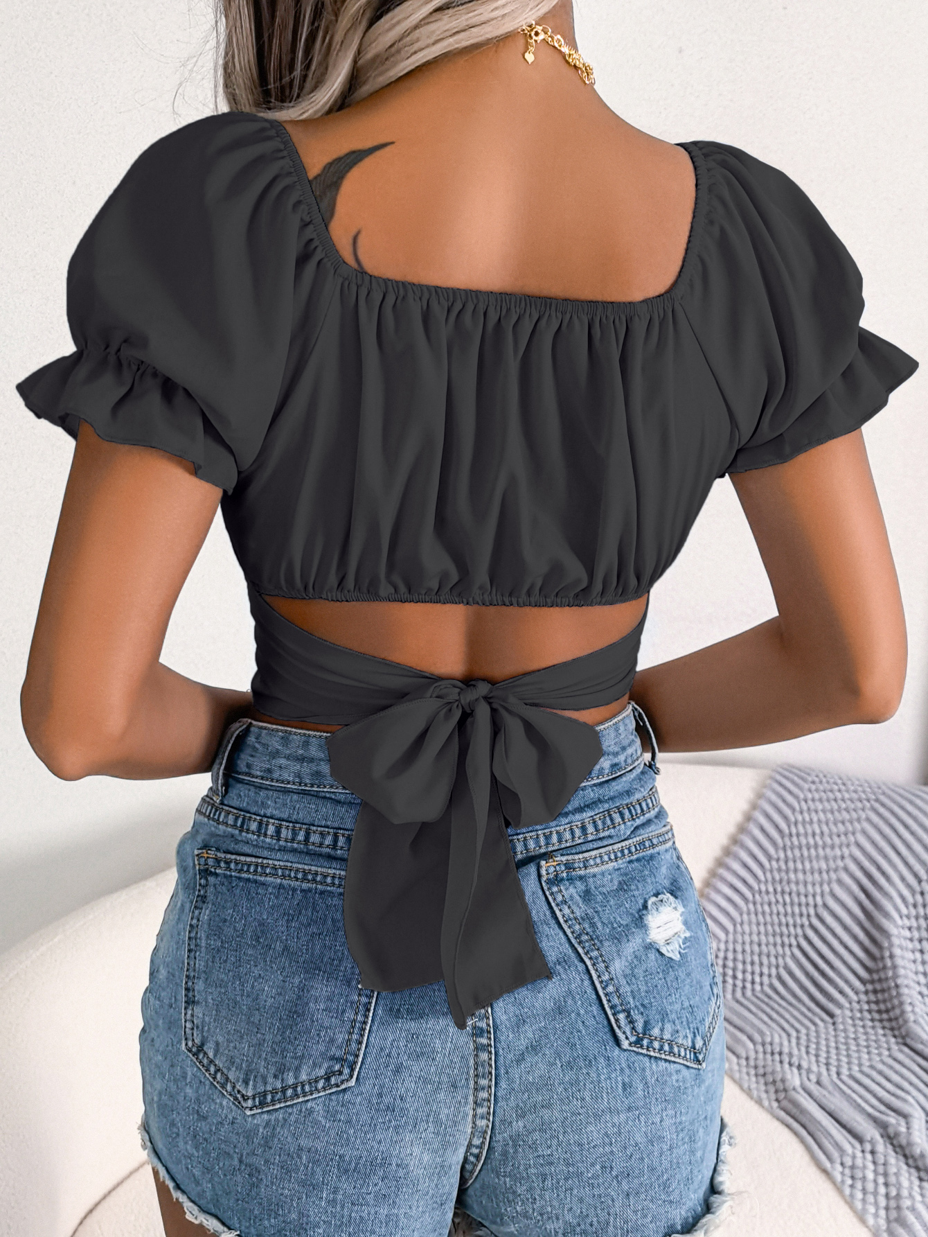 Top Corto in Chiffon a Maniche Corte — Vita Annodata - 8